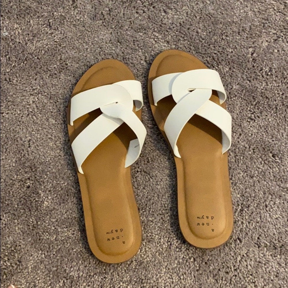 Slip on sandels